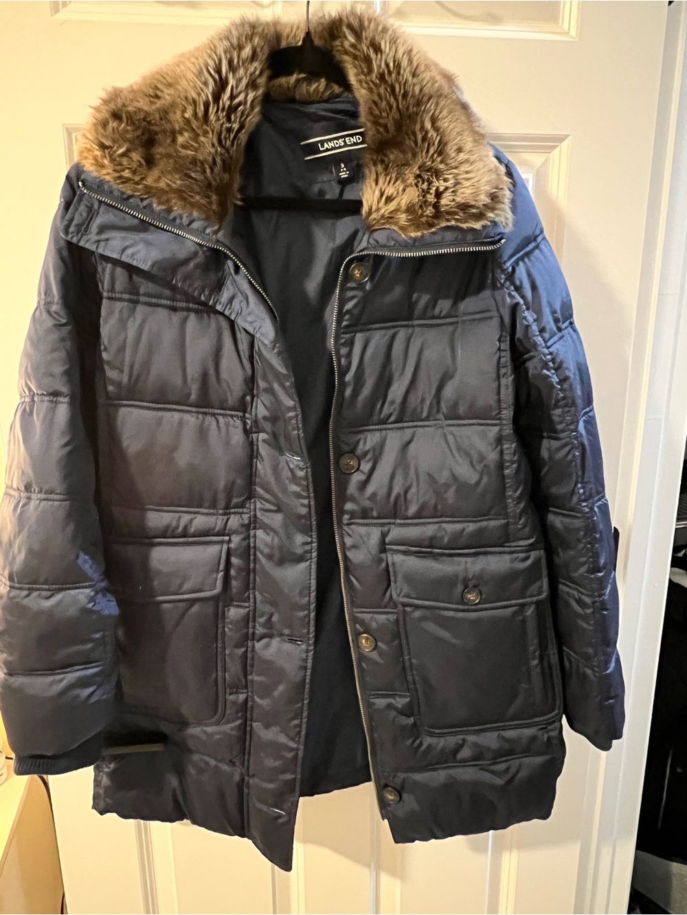 Lands' End Women Navy Puffer Coat with Faux Fur Collar